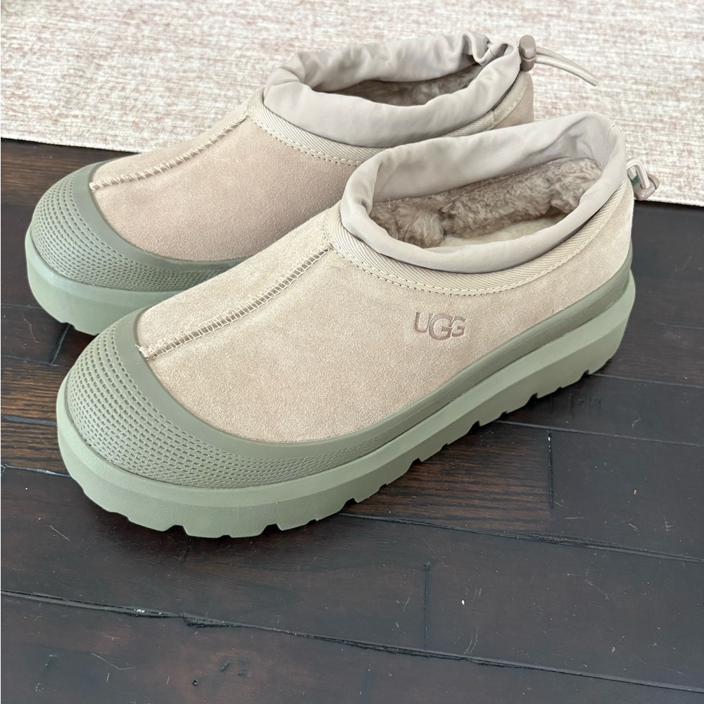 UGG Tan and Green Men's Boots